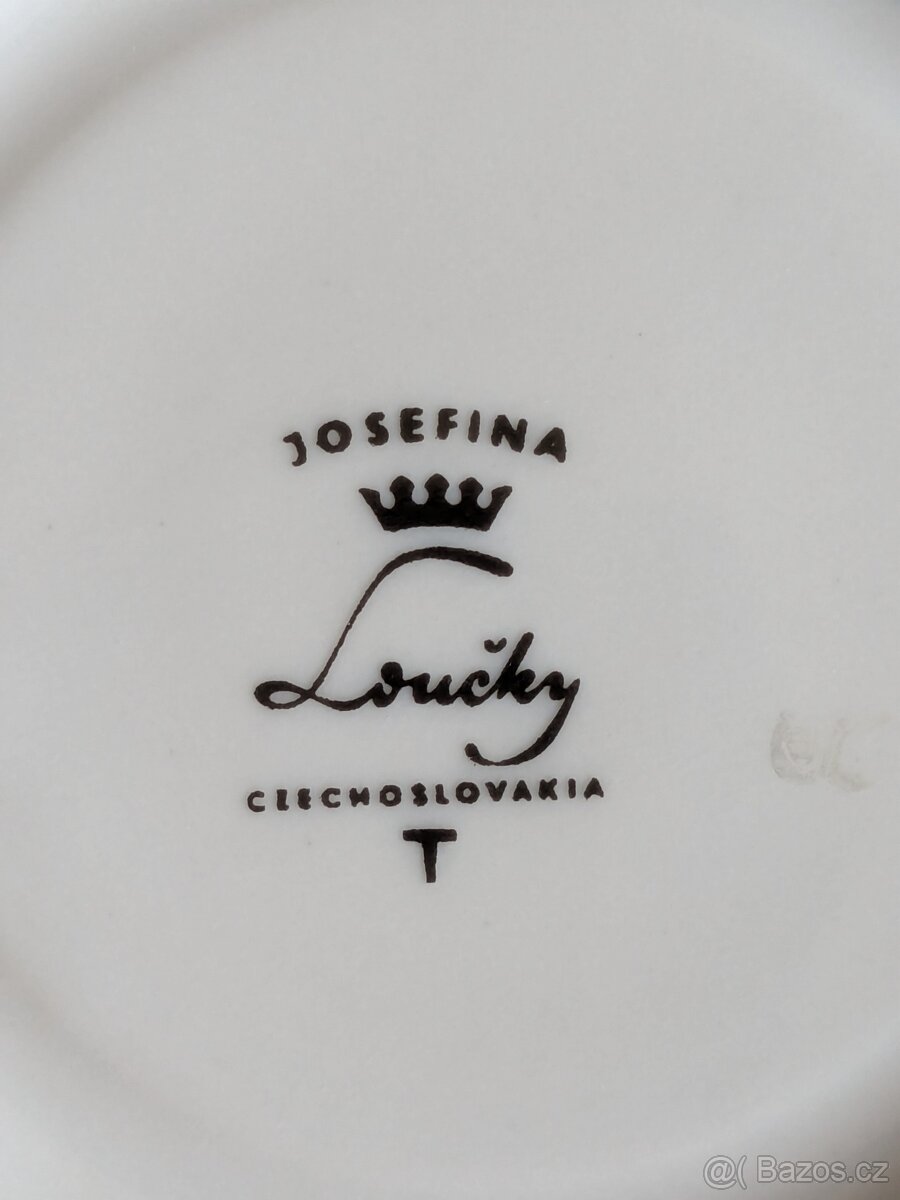 Čajový porcelánový servis s růžemi - 2