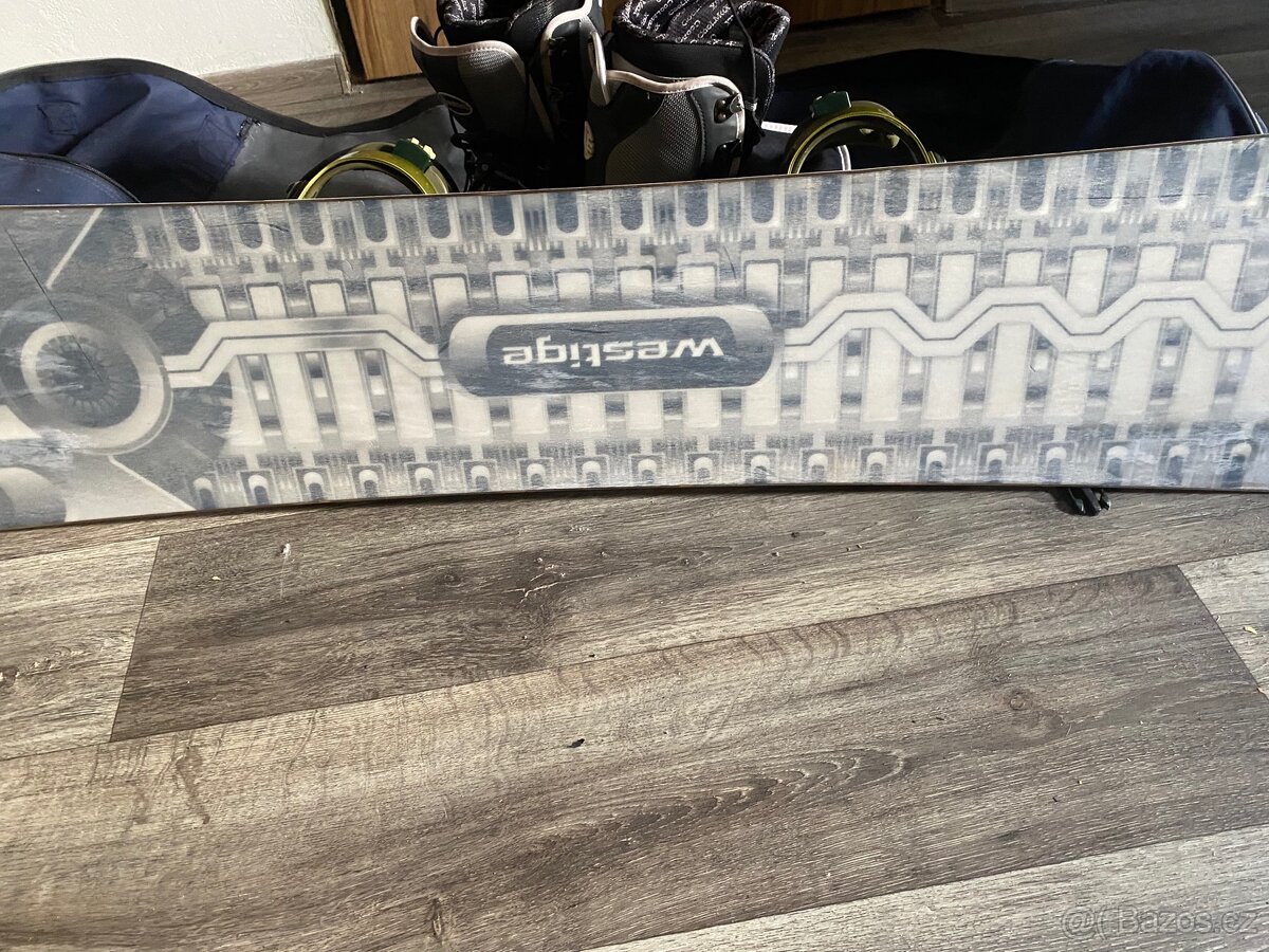Prodám snowboard i boty - 2