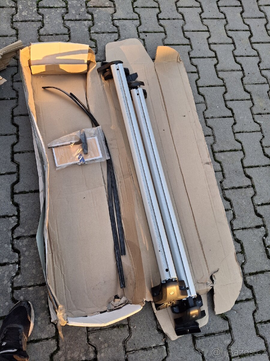 Stresni pricniky na Skoda Octavia II sedan - 2