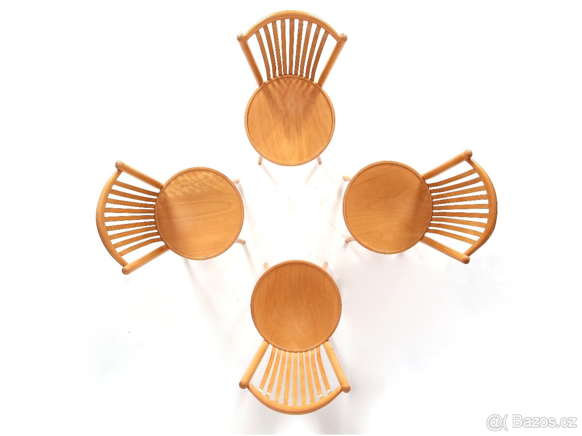 Kvalitní bukové židle TON, krásný stav, 4 kusy. - 2