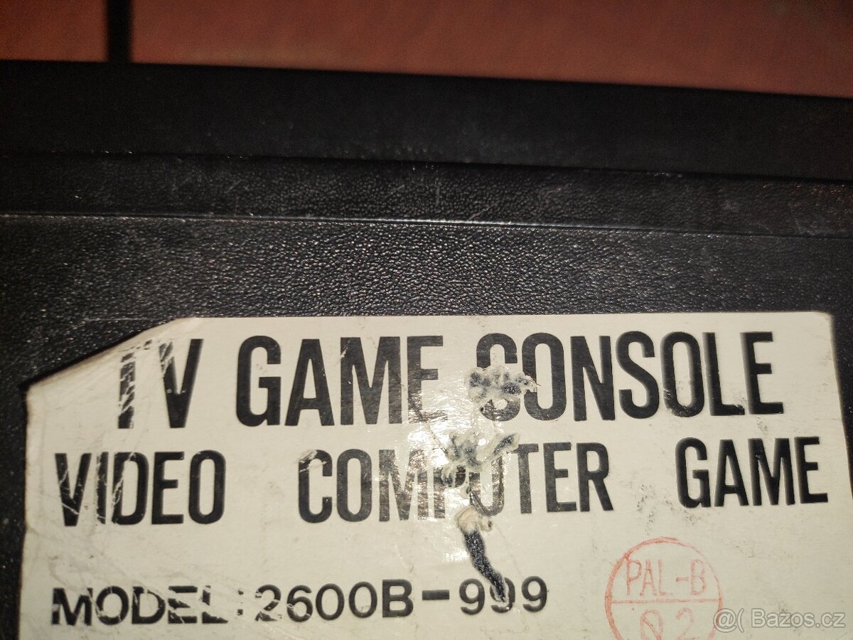 Stará konzole televizní hry - 2