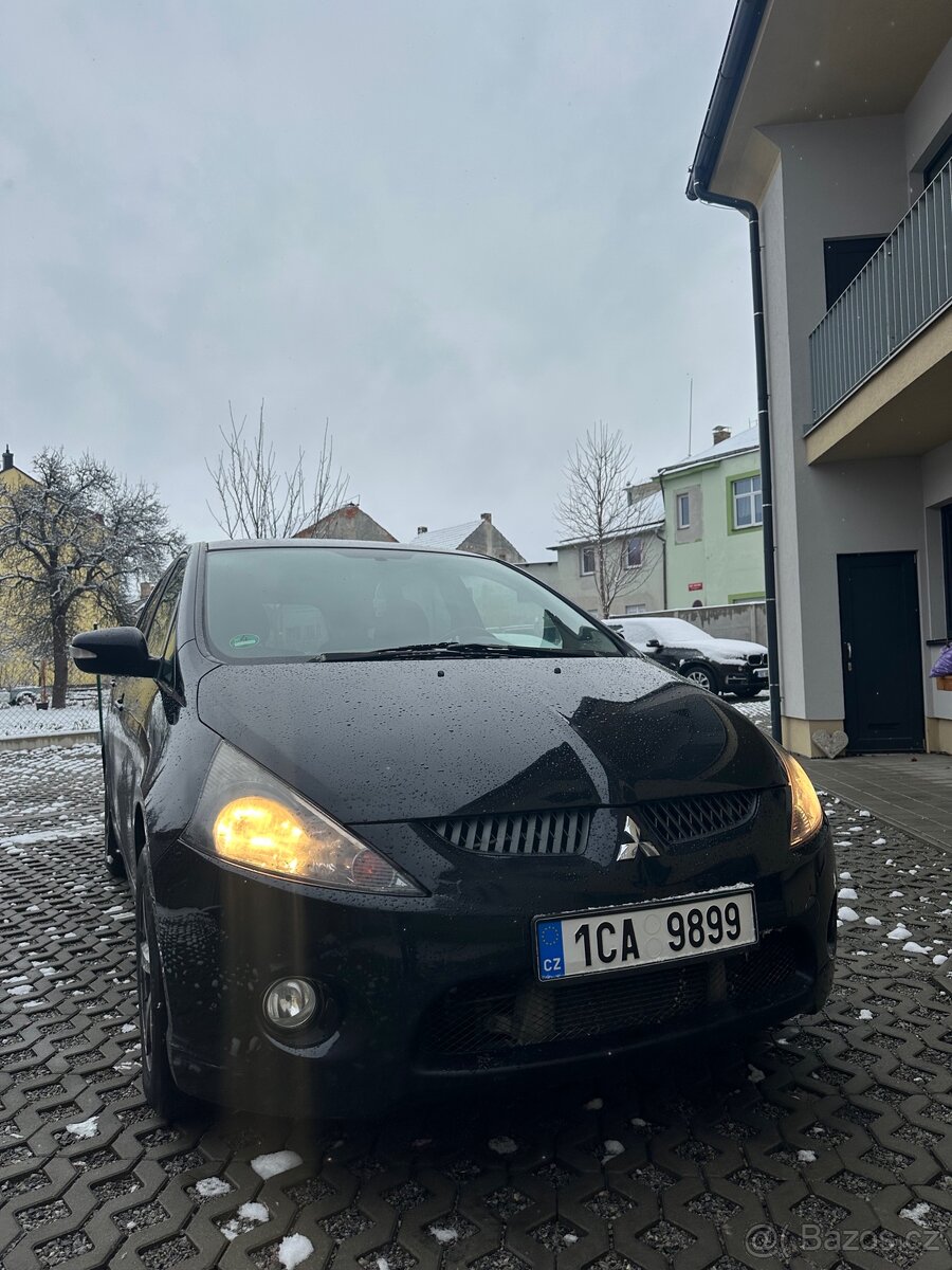 Mitsubishi Grandis 2.0 Di-D - 2