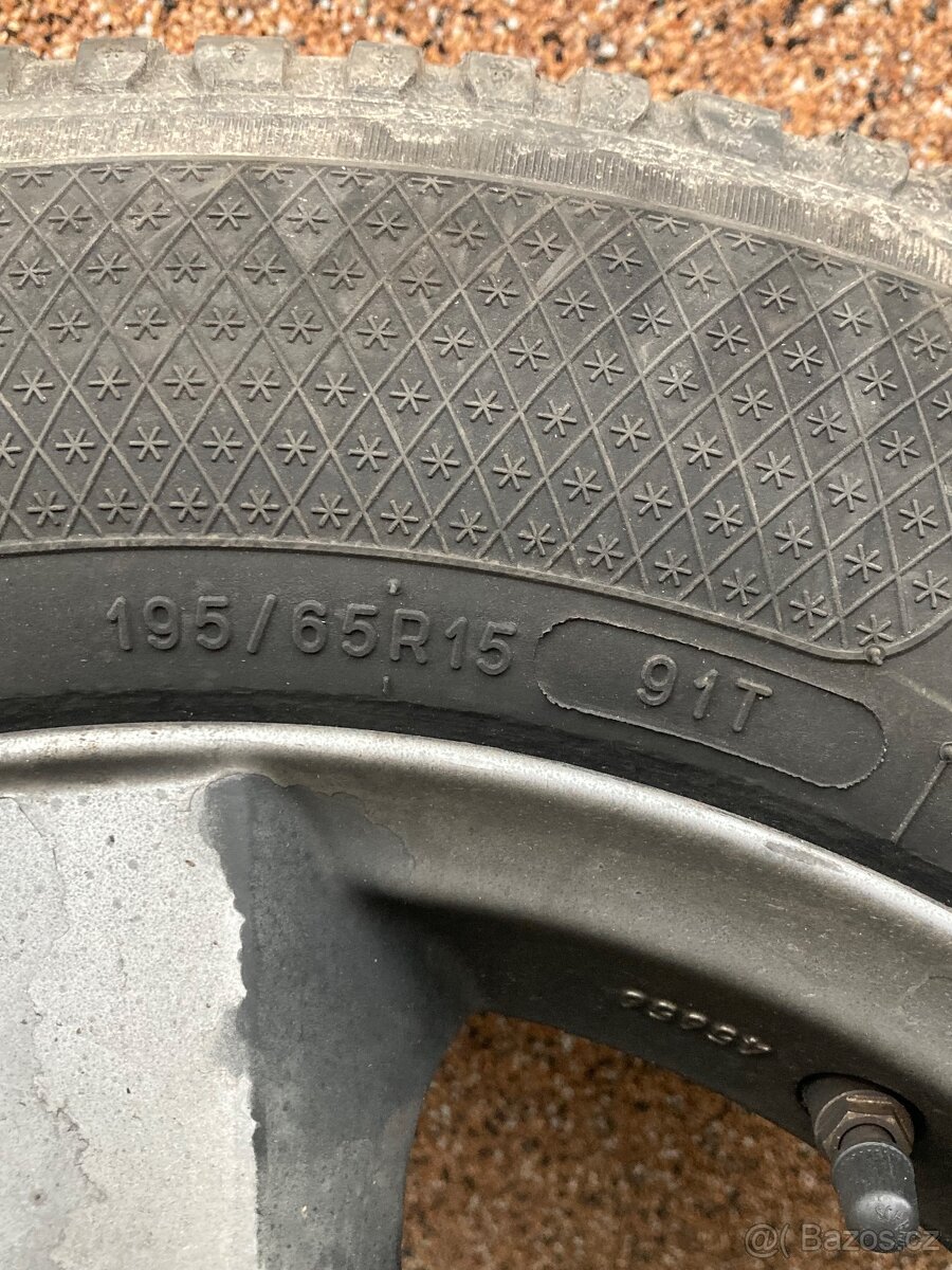 5x100 R15 disky Dezent - 2