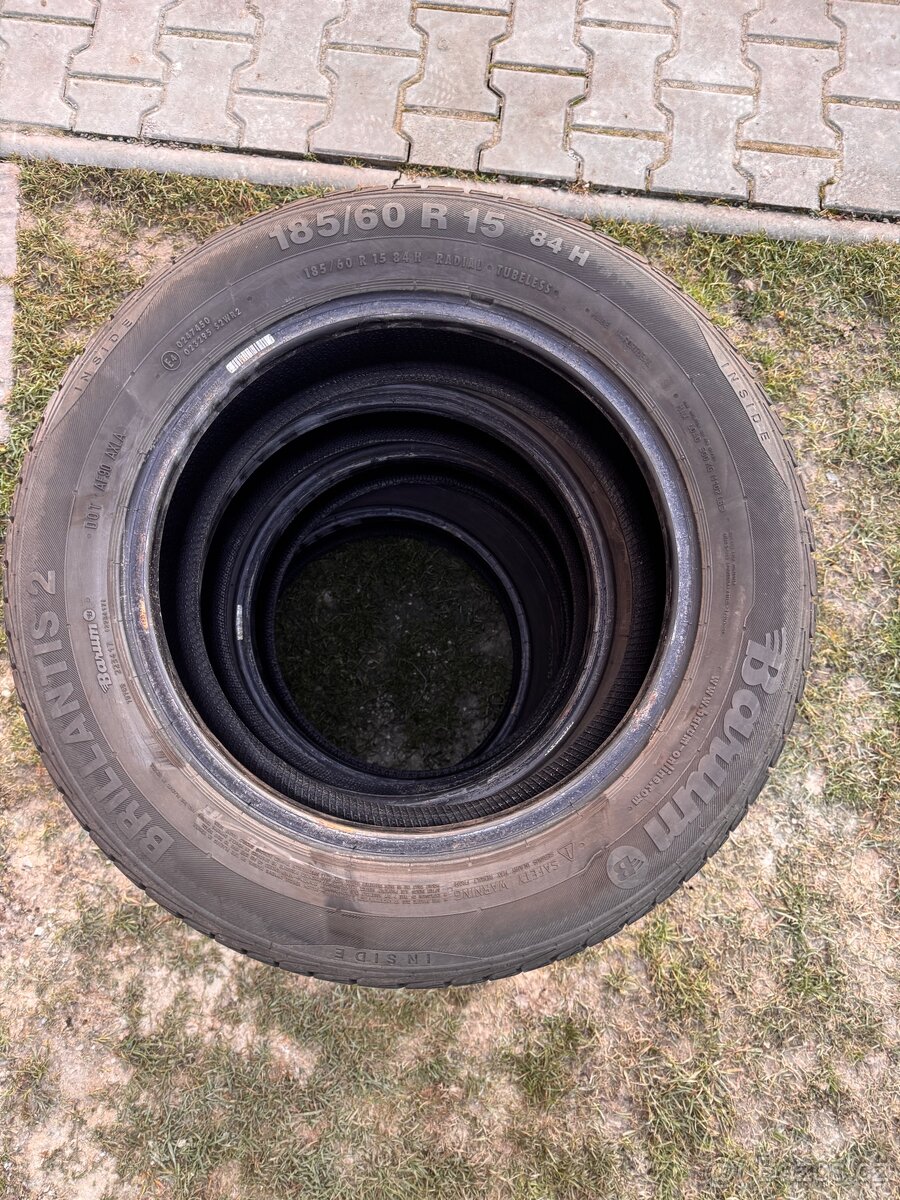 Letní pneu 185/60 R15 5mm - 2