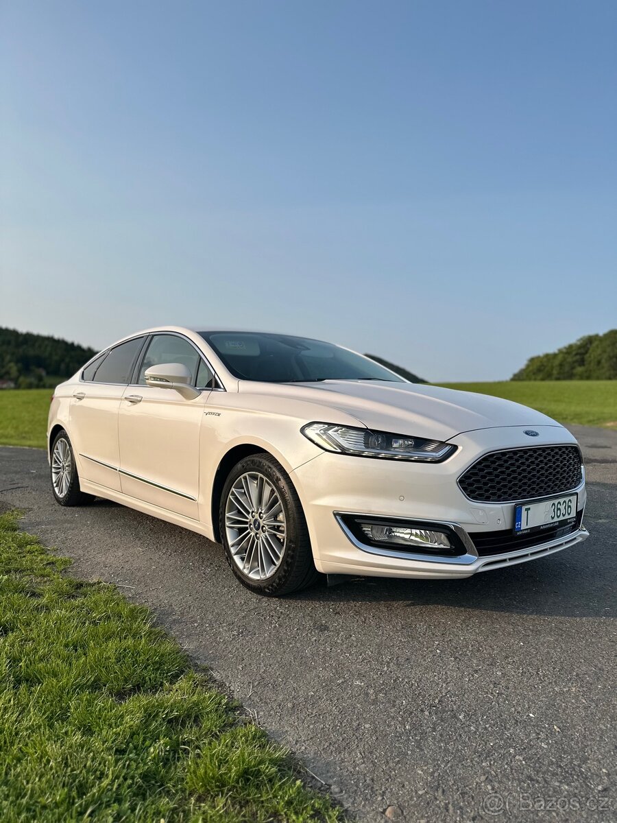 Ford Mondeo Vignale Hybrid DPH - 2
