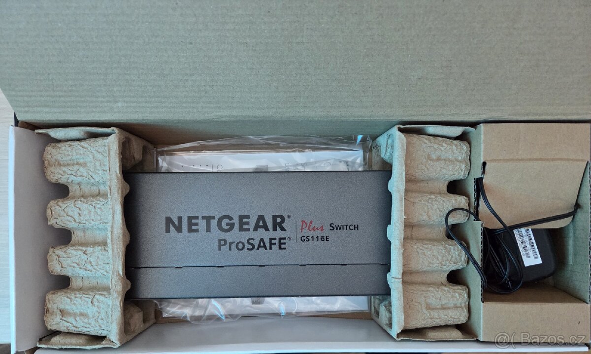 NETGEAR ProSafe 16-port Gigabit Managed GS116E switch - 2