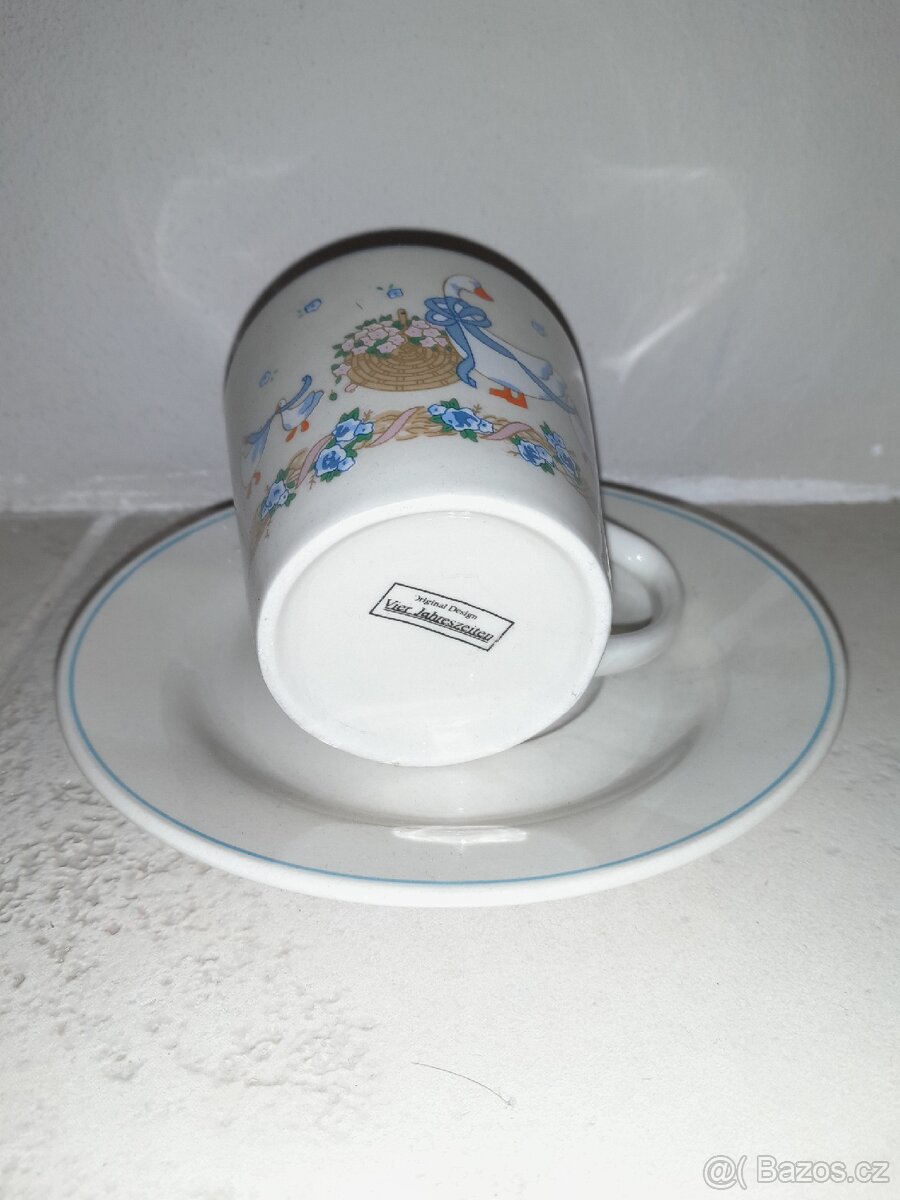 Sada hrnečku s podšálky - 2