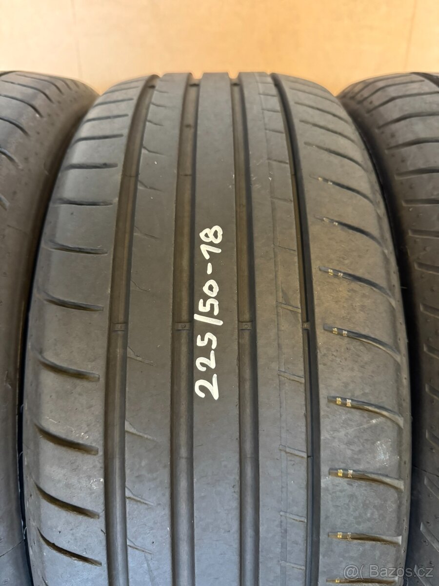 letní pneu 225/50-18 Goodyear - 2