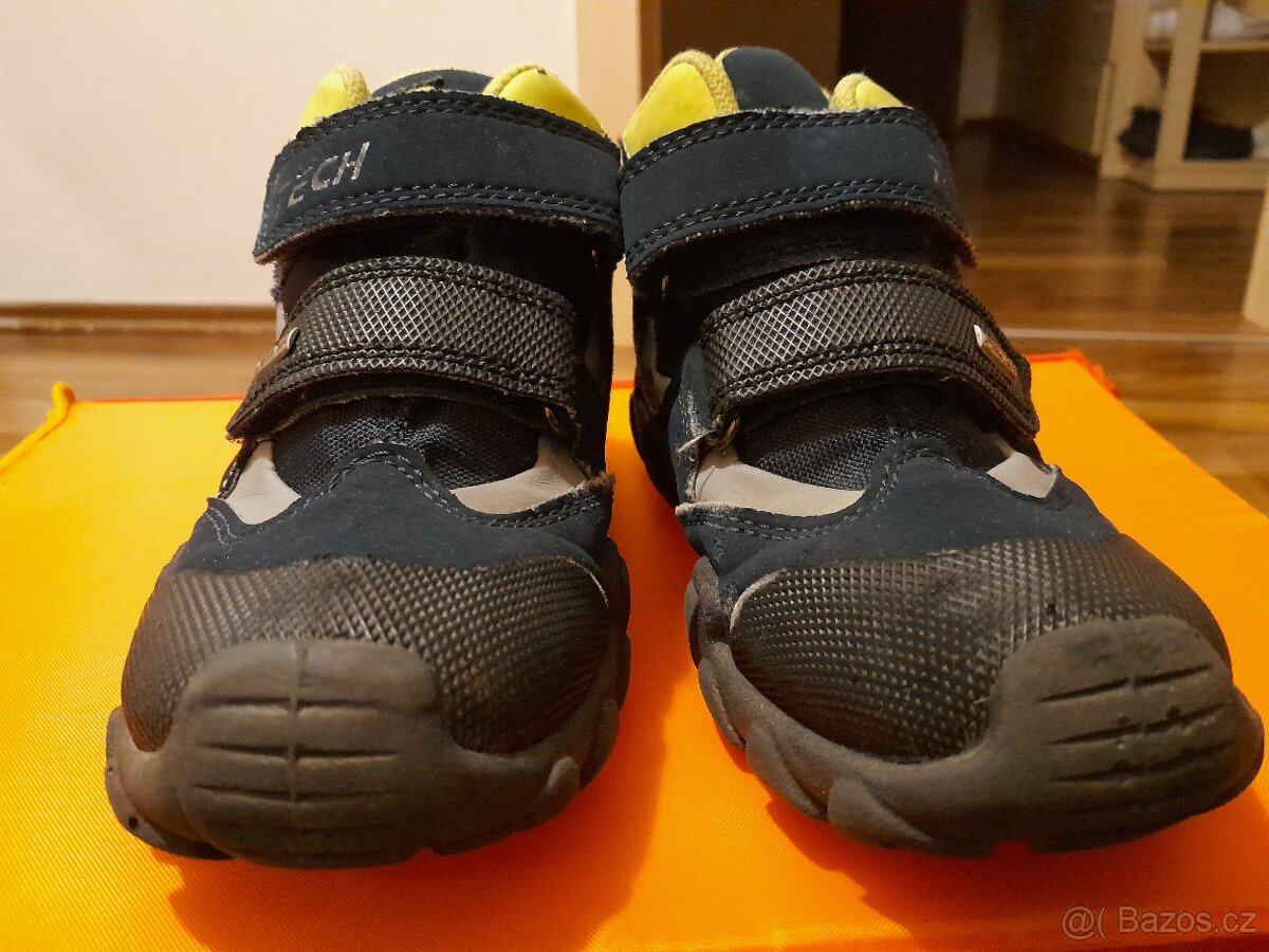 TECH kotníkové boty vel. 31/32 - 2