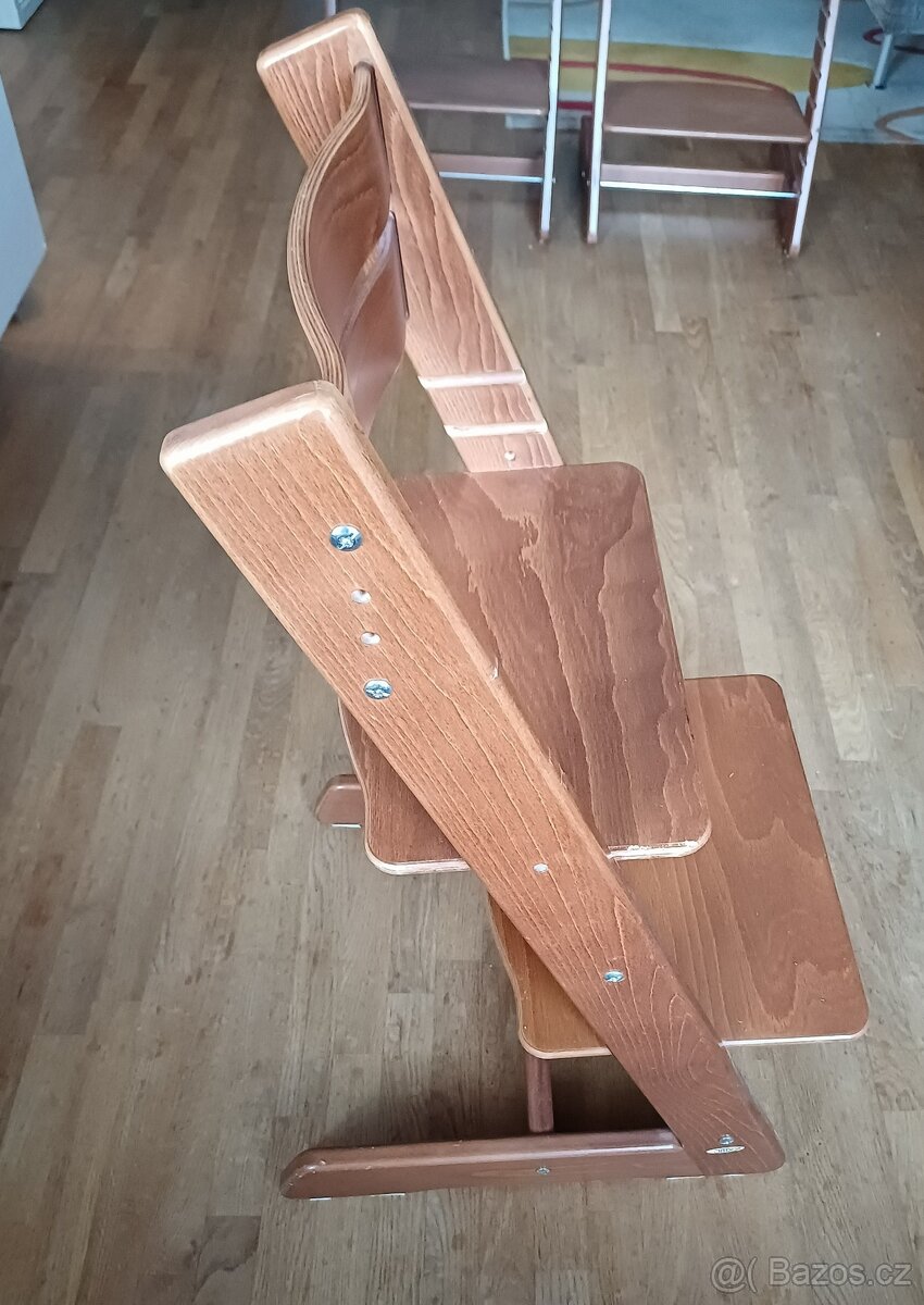 Rostoucí židle Jitro ořech - 2