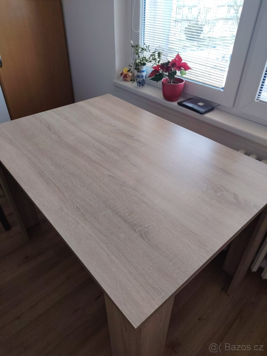 kuchyňský stůl - 2