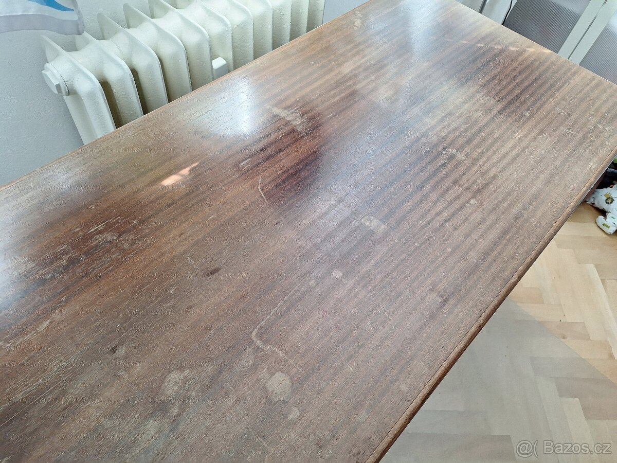Starý psací stůl z masivu - 2