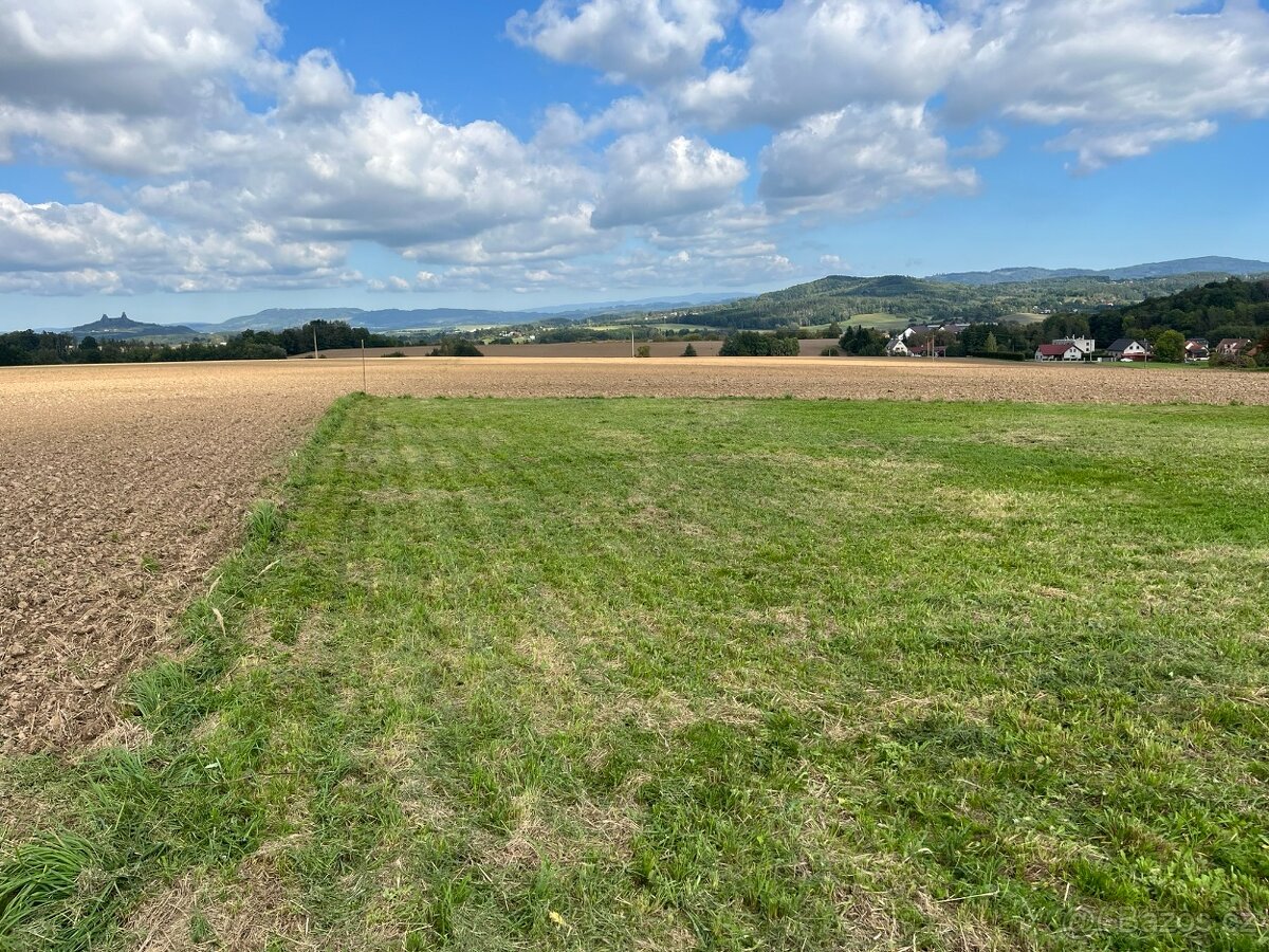 Stavební pozemek (3980 Kč/m2)–s výhledem na Trosky/Český ráj - 2