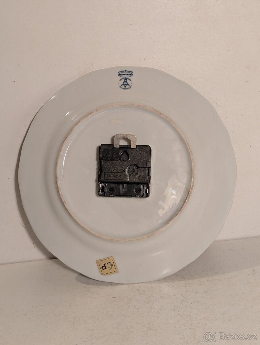 nástěnné hodiny s motivem cibuláku, značené, funkční - 2