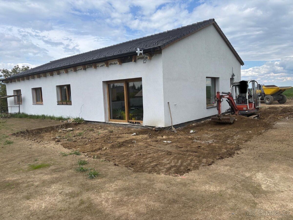 Zemní a výkopové práce minibagrem - 2