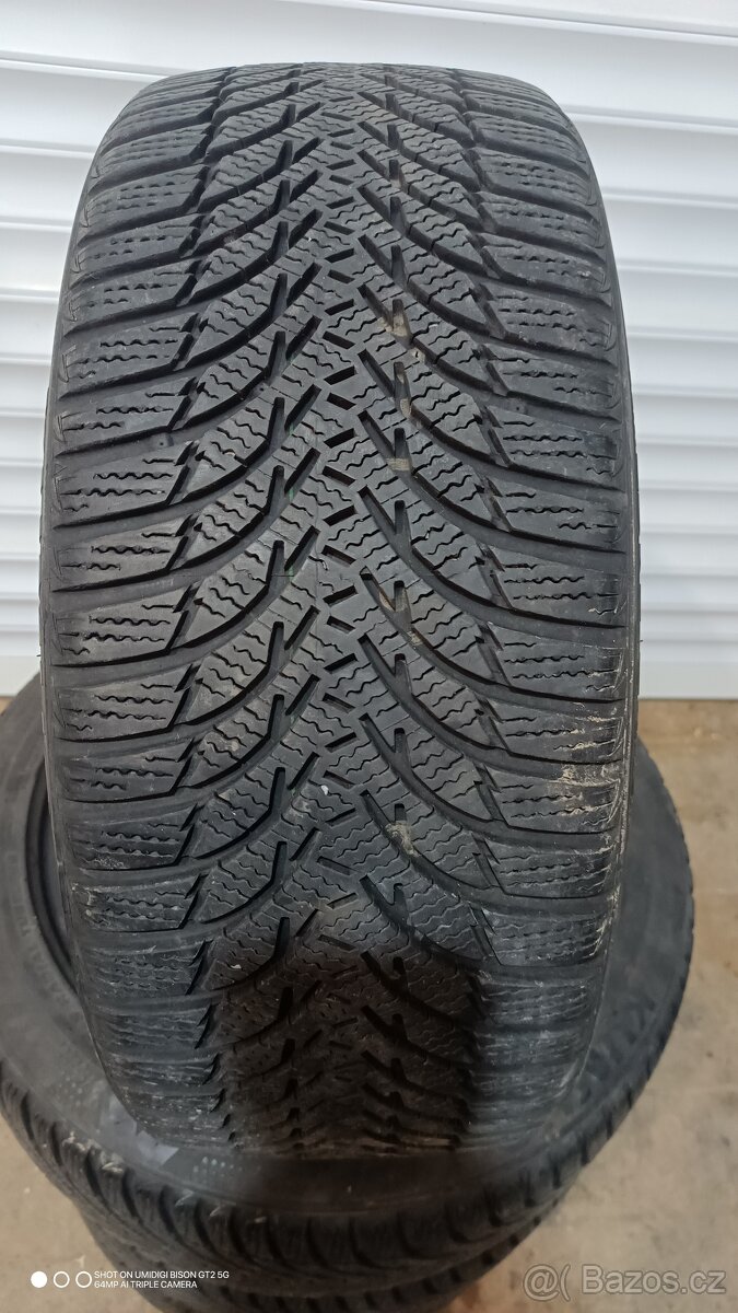 Zimní pneumatiky 215/45r16 - 2