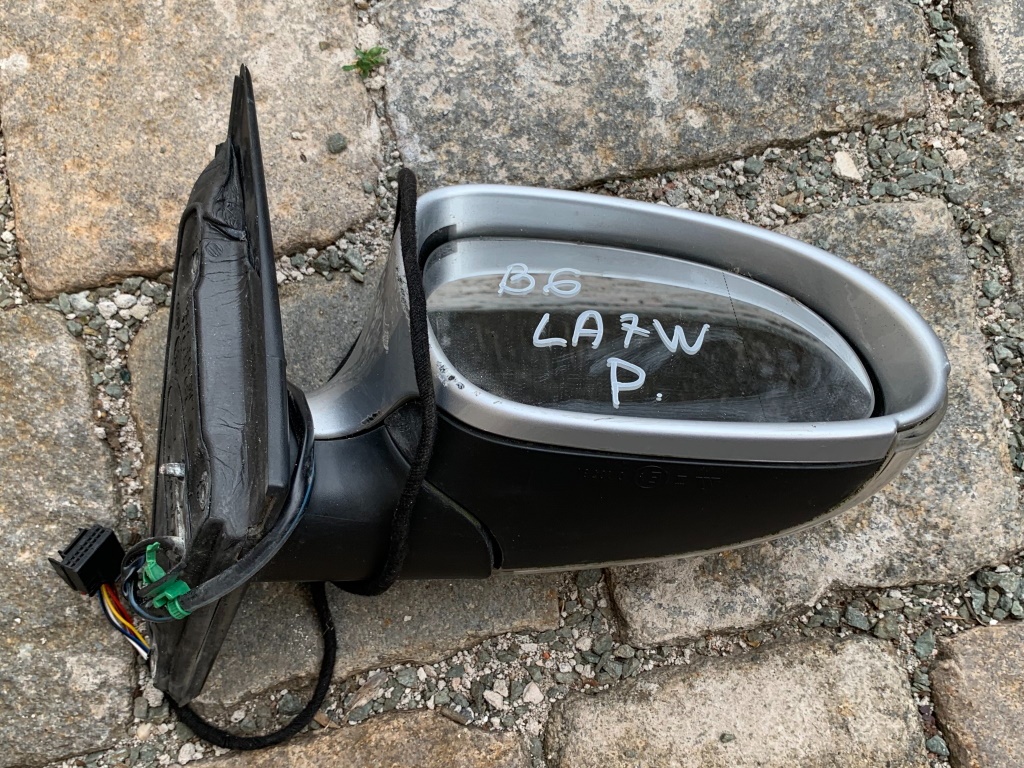 VW PASSAT B6 - 3C - 05-10 - zrcátko PP - LA7W - 2