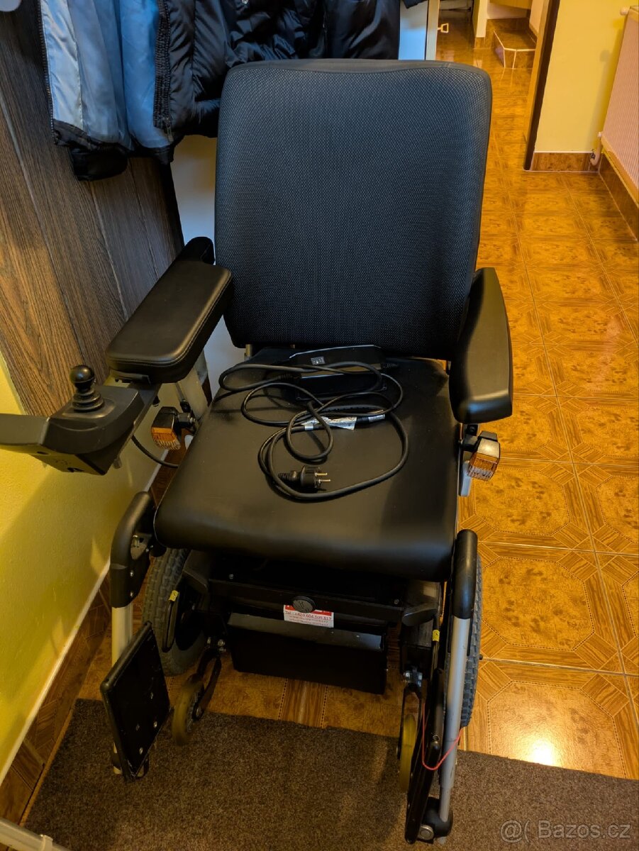 Invalidní vozík Puma 20 - 2