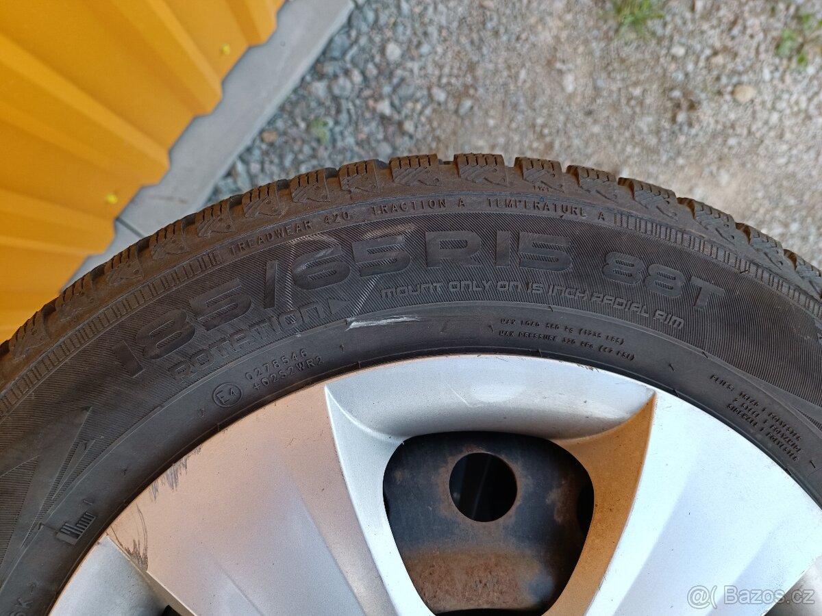 Hyundai I30 185/65 R15 - 2