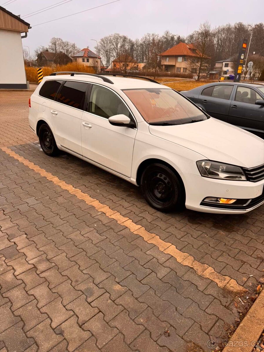 Volkswagen Passat B7 2.0 TDI DSG, 2012 - 2