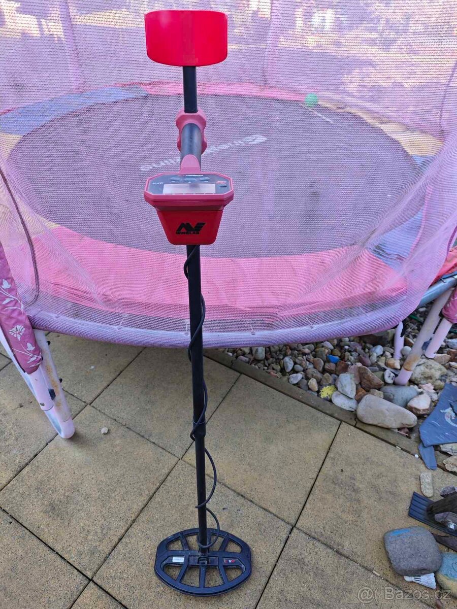 Minelab Vanquish 340 - 2