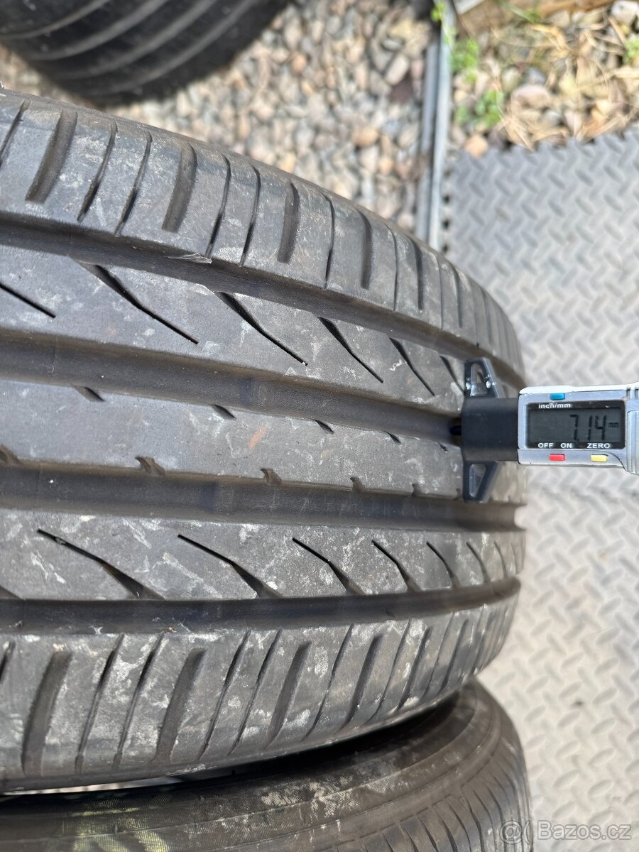 215/50/18 - Toyo letní pár pneu - 2