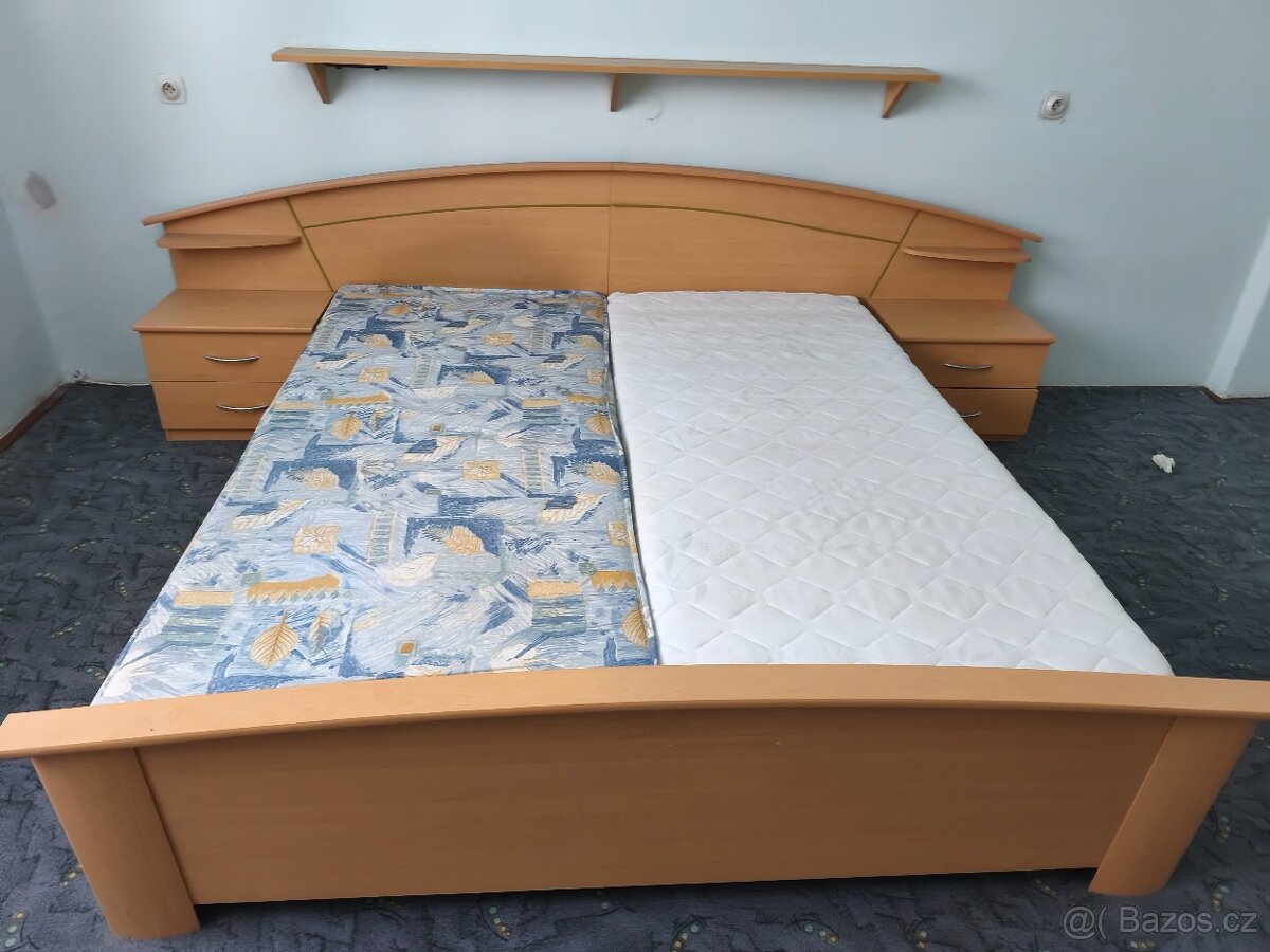 Prodám manželskou postel - 2