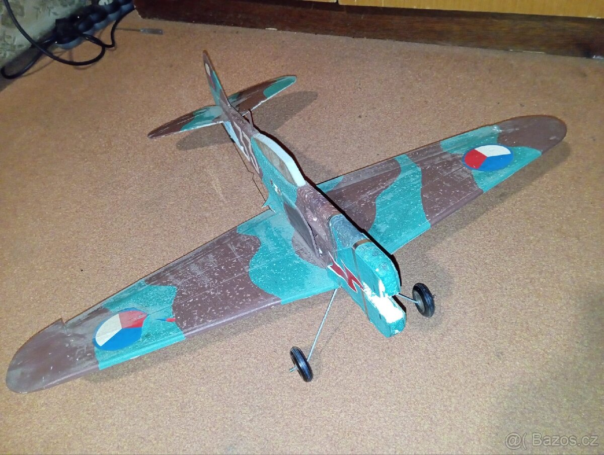 Různé letací modely - 2