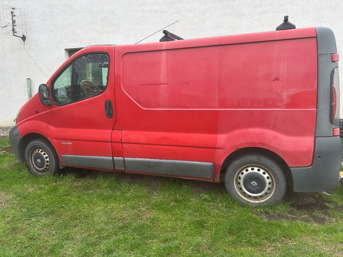 Renaul trafic 1.9 dci 74kw - 2