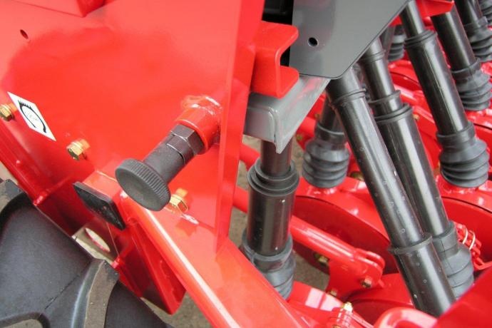 Secí stroj POZNANIAK - 2