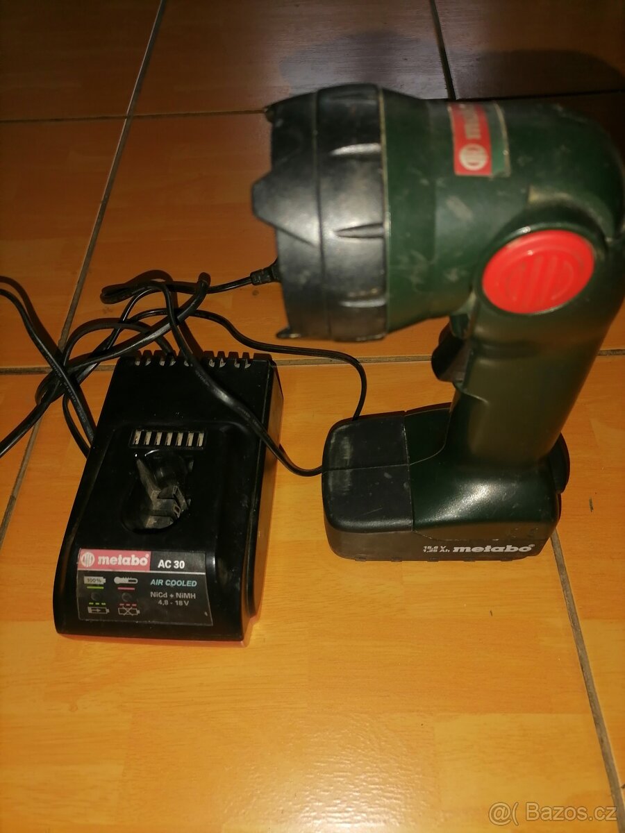 Nabíječka metabo +světlo - 2
