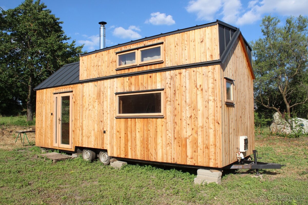 Zařízený Tinyhouse 7,5 x 2,5 x 4m - 2