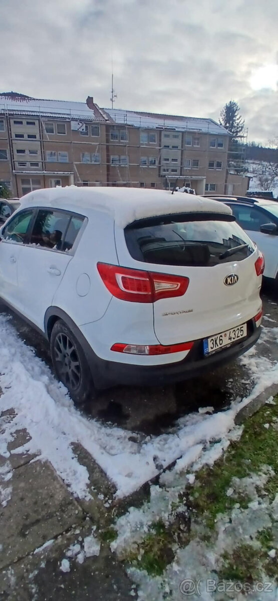 Kia Sportage 2.0 CRDI 4x4 AWD - 2