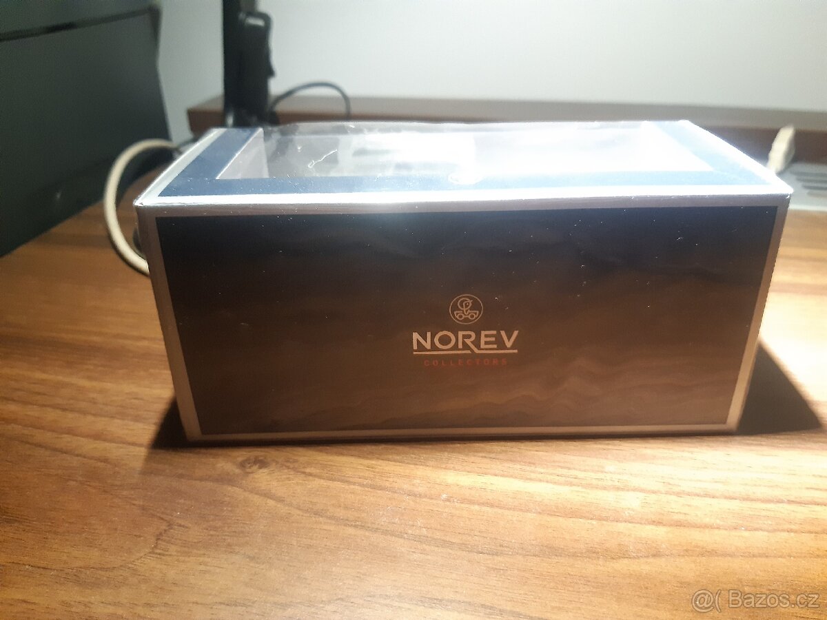 NOREV Dacia Duster 2020 1:43 Glacier White - 2