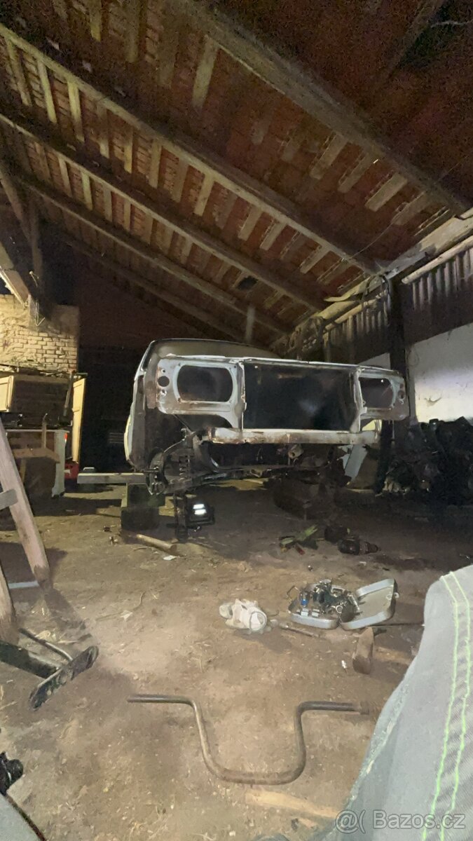 Škoda 105S 1980 - 2