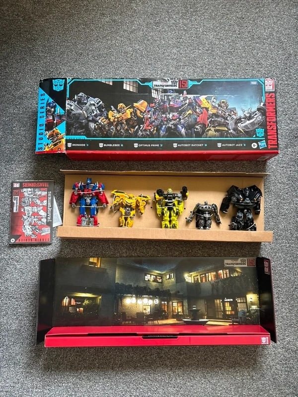Transformers Studio Series 15 Anniversary Autobot 5-pack - 2