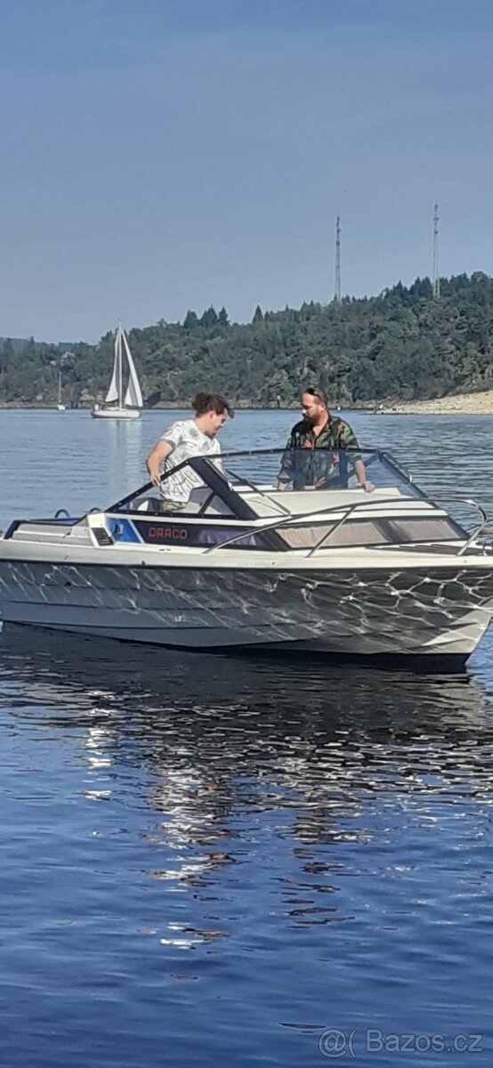 Malá kajutová loď DRACO 2000 - 2