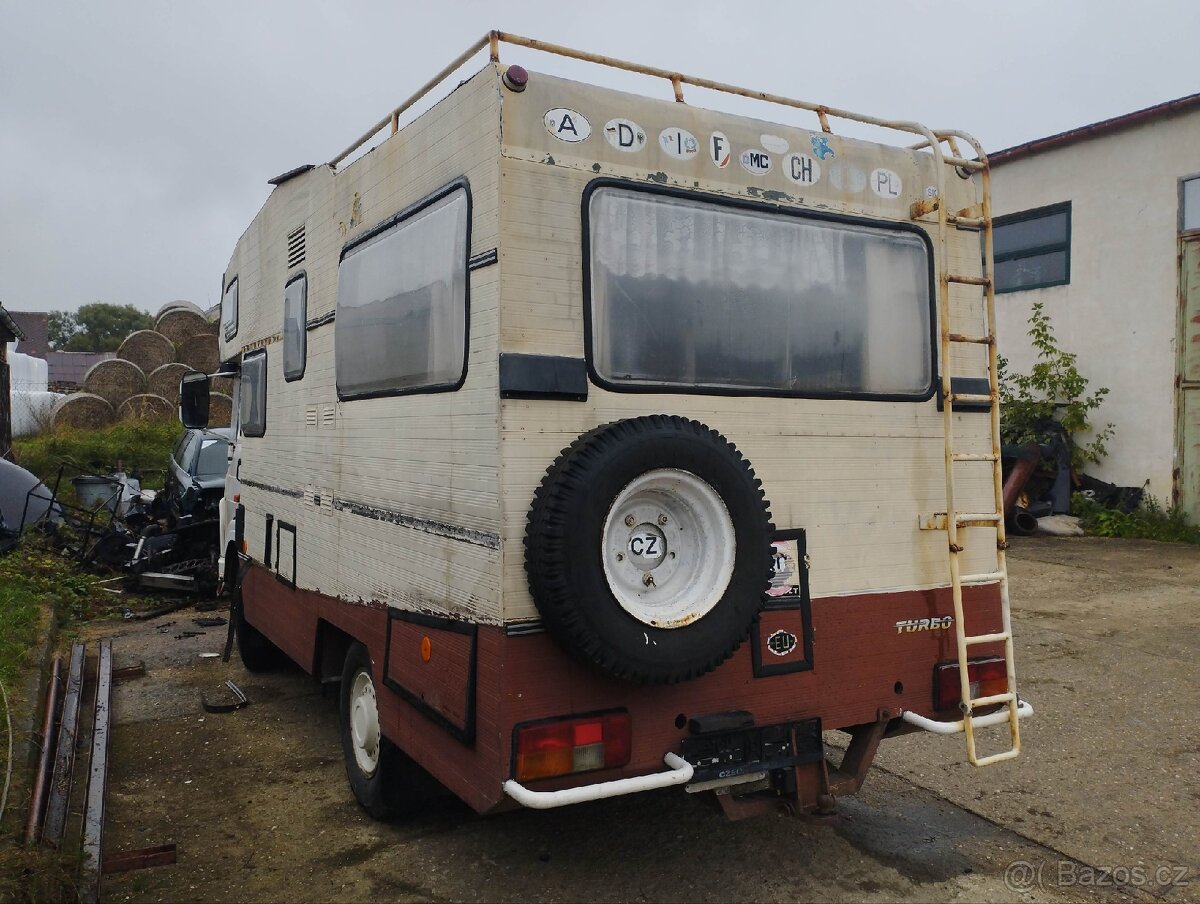 Obytná Avia a15 - 2