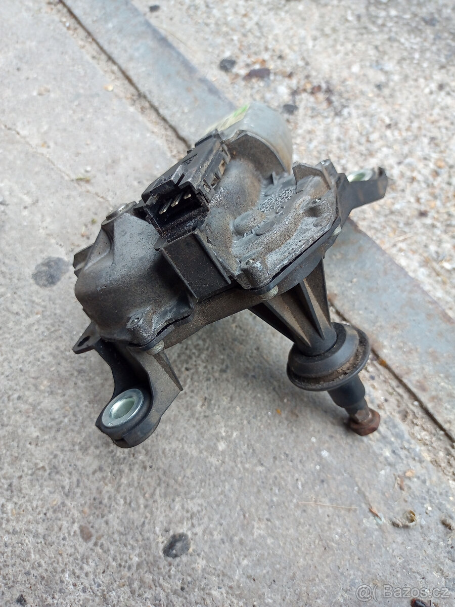 motorek stěrače - 2