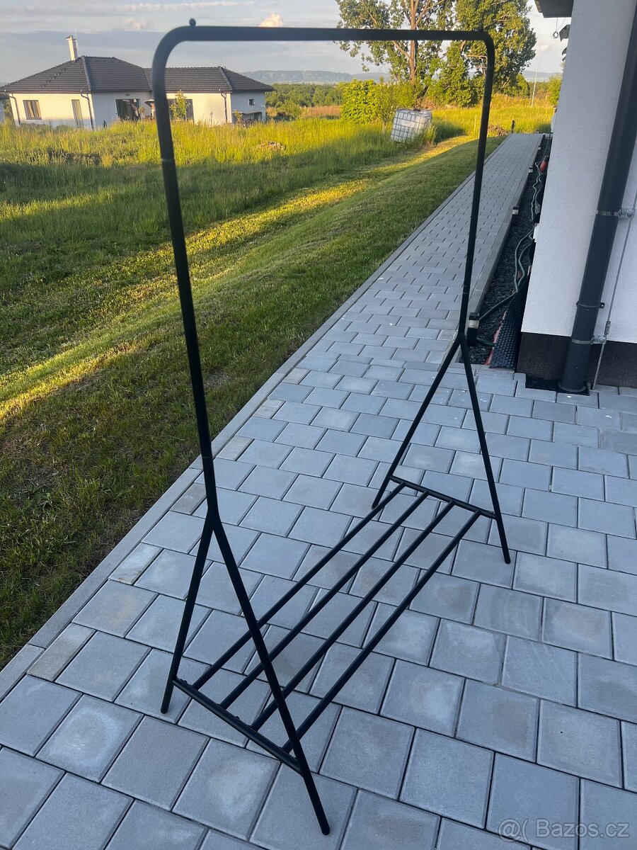 Věšák na oblečení - Jysk 2ks - 2