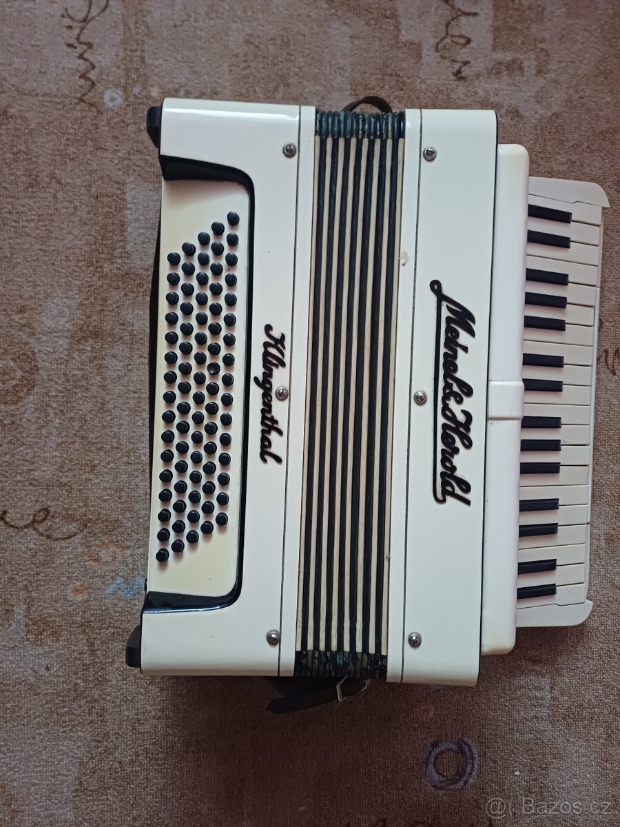Prodám tahací harmoniky - 2
