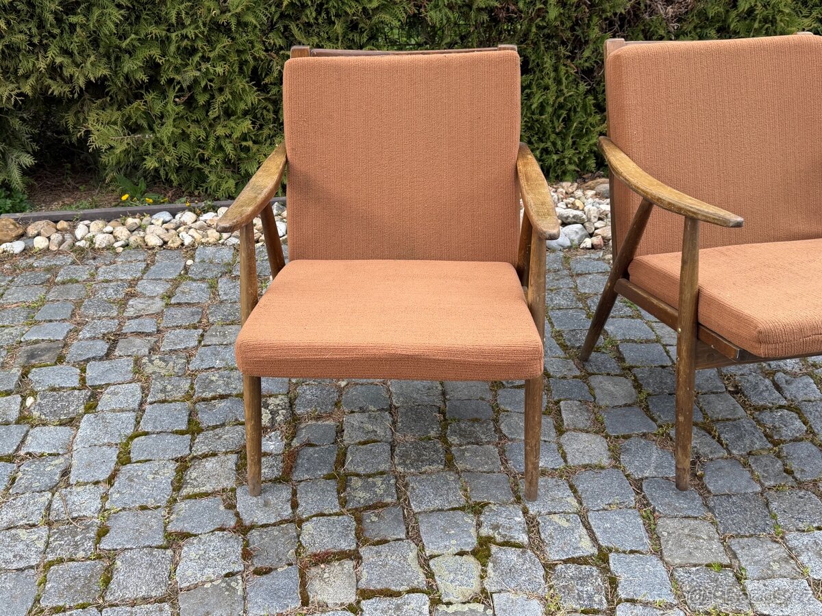 Ikonická retro křesla TON Jaroslav Šmídek 60. léta, originál - 2