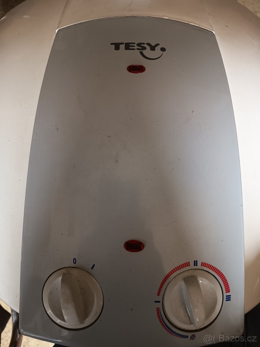 Ohřívač vody 10l - 2
