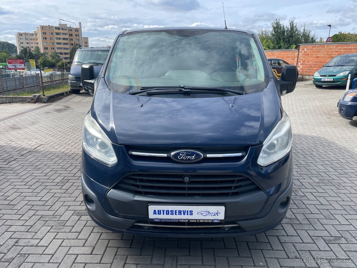 Prodám Ford Transit Custom, 6-ti místný, r.v.2016 - 2