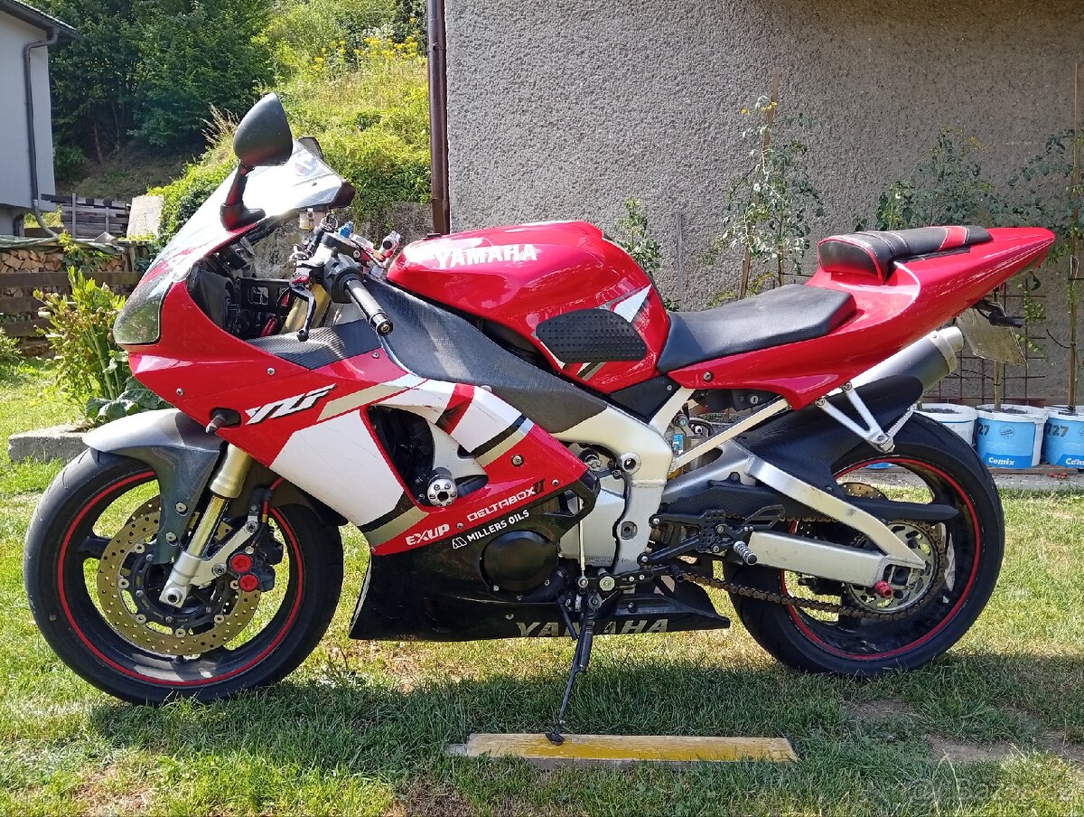 Yamaha yzf R1 2001 rn04 - 2