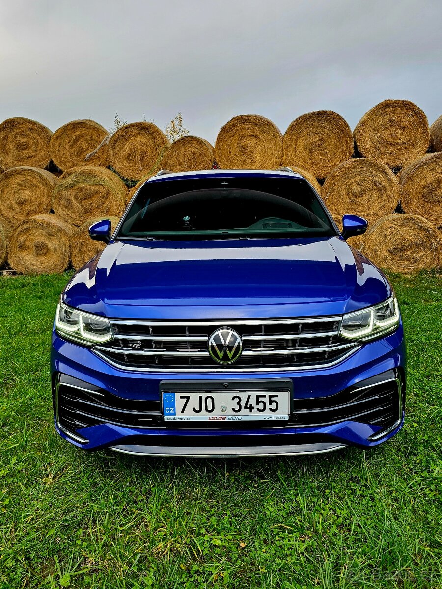 Vw Tiguan R-line 4x4 2.0tdi 147kw DSG 61tis km. V záruce - 2