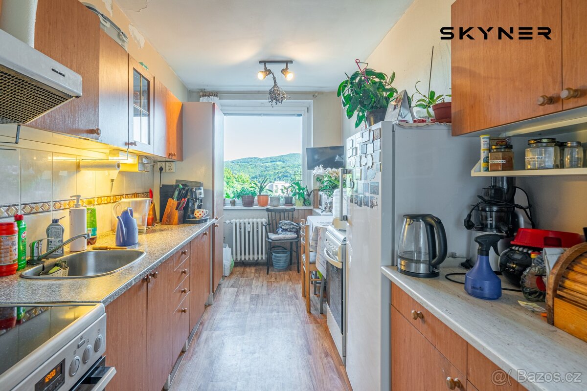 Prodej prostorného bytu 4+1 s balkonem v Ústí nad Labem – Kr - 2