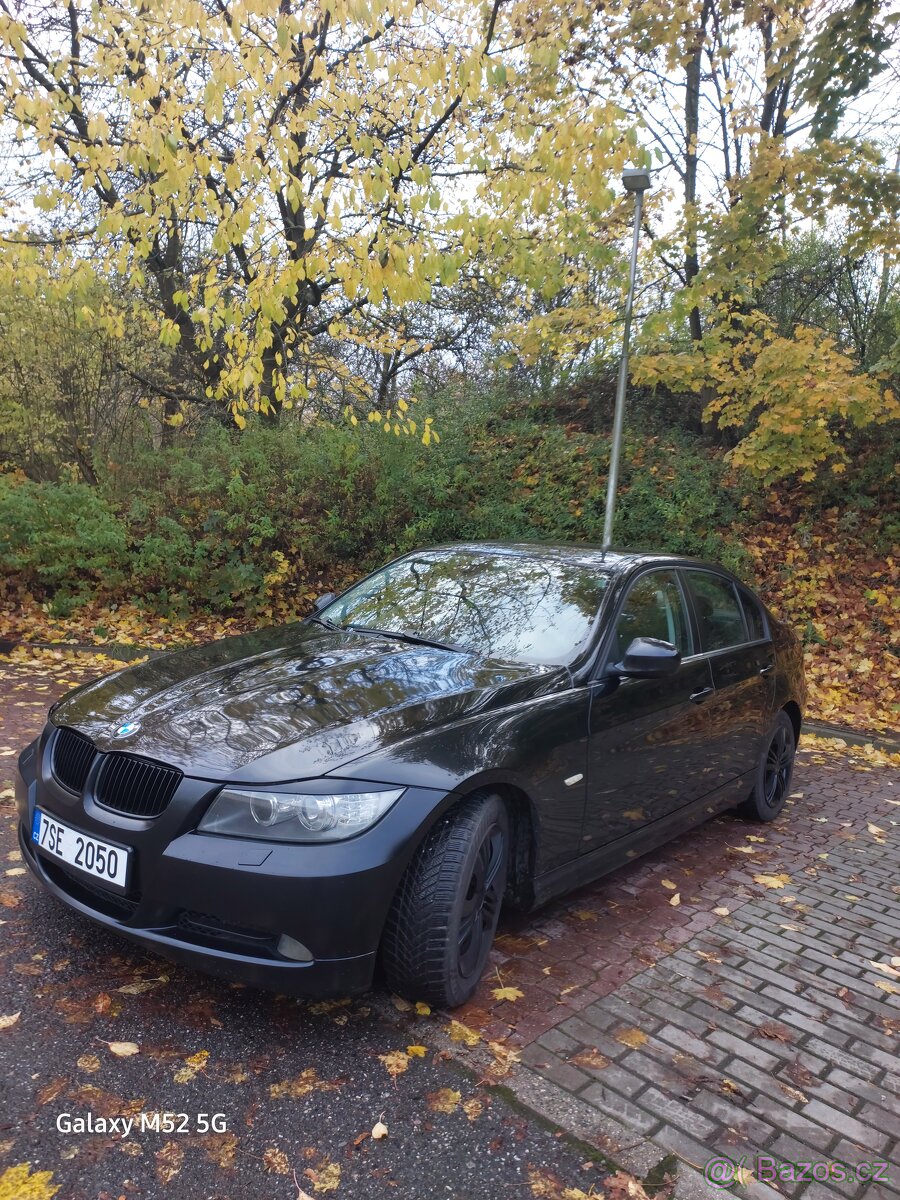 Prodám BMW 320i benzin - 2