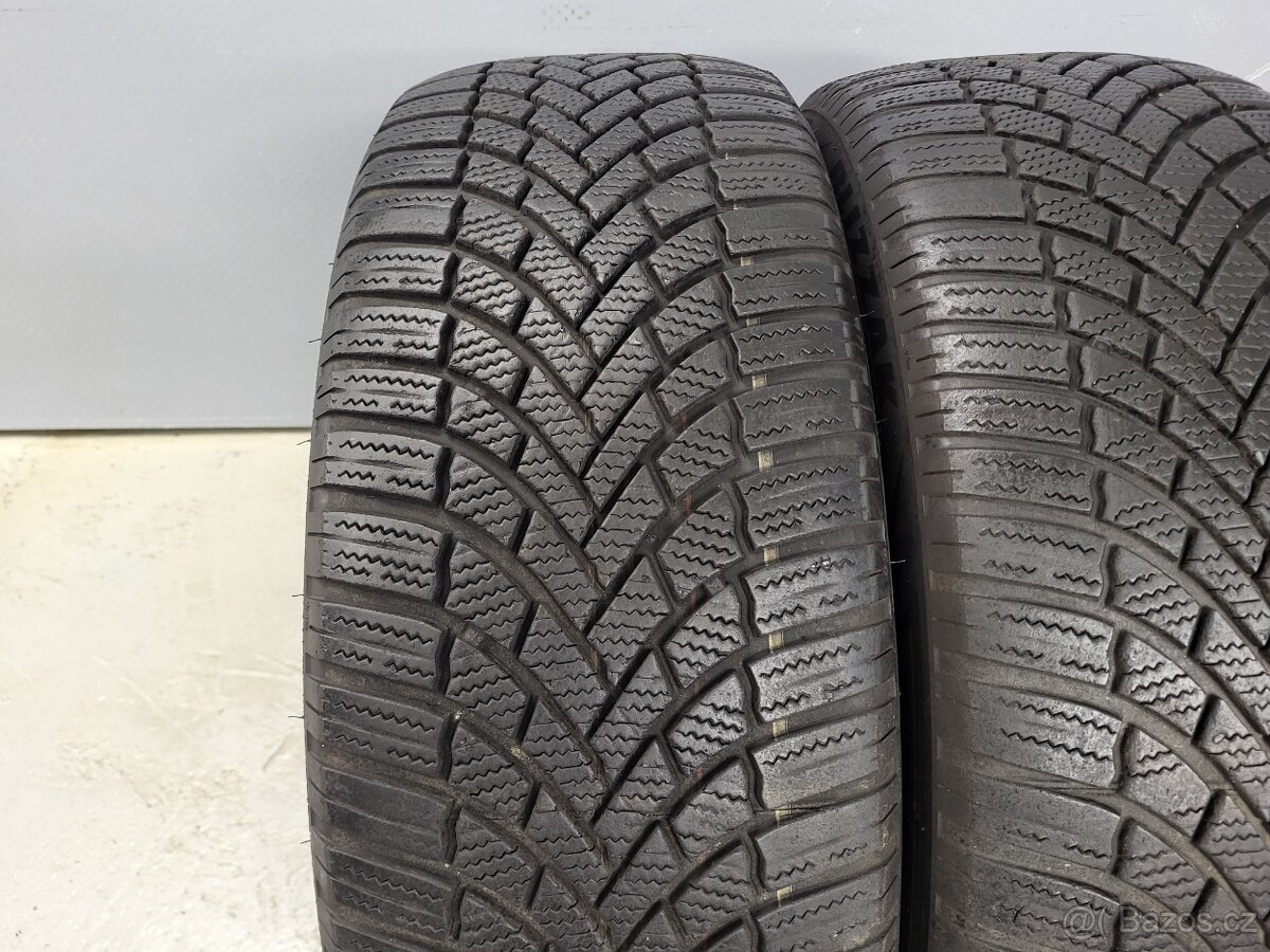 2x 235/55R19 Bridgestone zimní pneu - 2