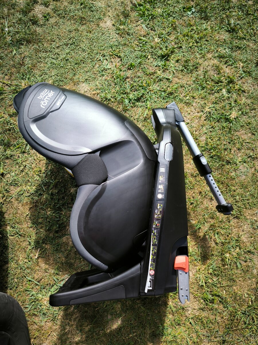 Autosedačka Britax Römer Dualfix M i-Size - 2